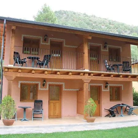 La Taverna Dels Noguers *